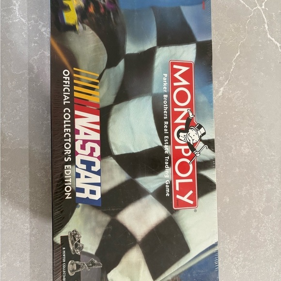 Monopoly Other - Monopoly NASCAR Official Collector's Edition Board Game - Black and White